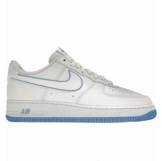 NIKE AIR FORCE 1 07 "university blue"