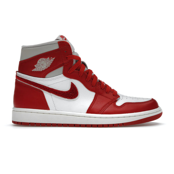 Jordan 1 Retro Hi OG "Varsity Red"